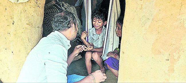 అమ్మో.. జ్వరాలు..! 2