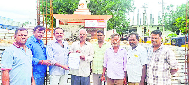 జిల్లా ప్రత్యేకాధికారిగా దివ్య
1