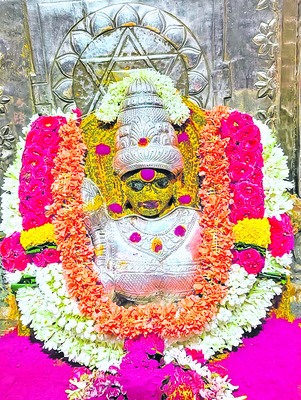 వైభవంగా శ్రావణలక్ష్మి పూజలు ప్రారంభం 1