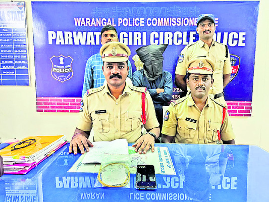 రైతులు ఆందోళన చెందొద్దు
2