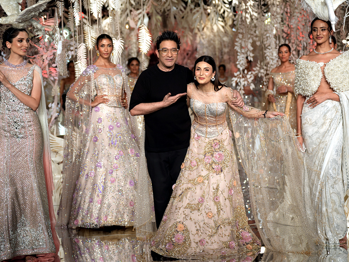 Designer Suneet Varma Collection At FDCI India Couture Week 2025 In New Delhi2