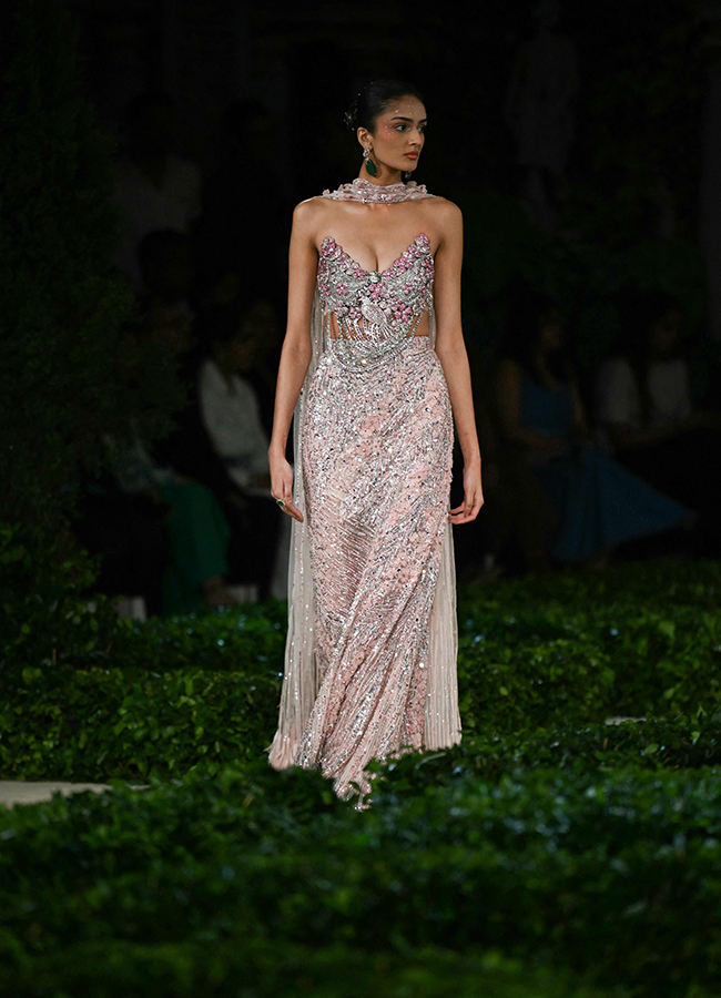 Designer Suneet Varma Collection At FDCI India Couture Week 2025 In New Delhi29