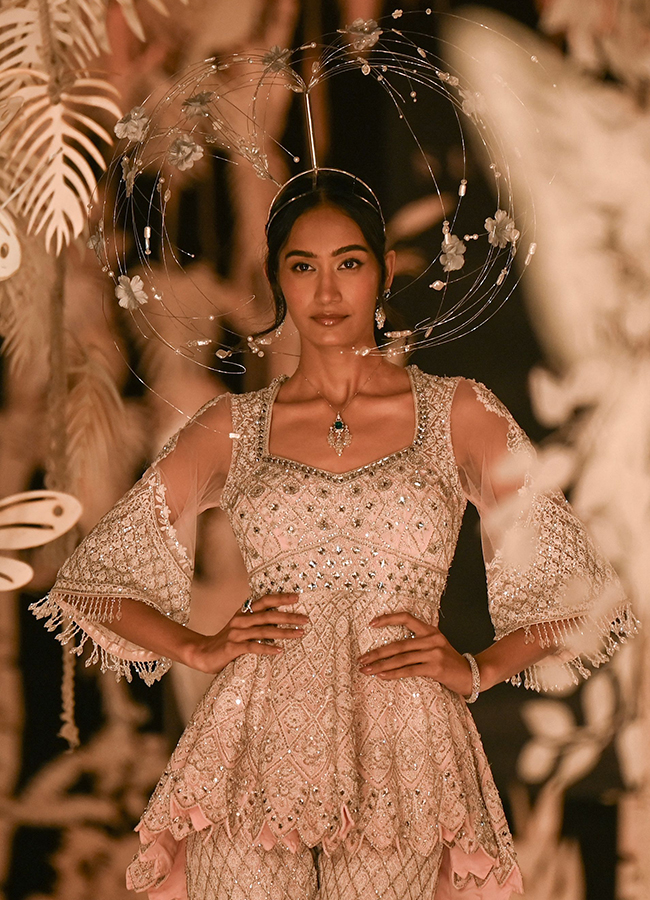 Designer Suneet Varma Collection At FDCI India Couture Week 2025 In New Delhi33