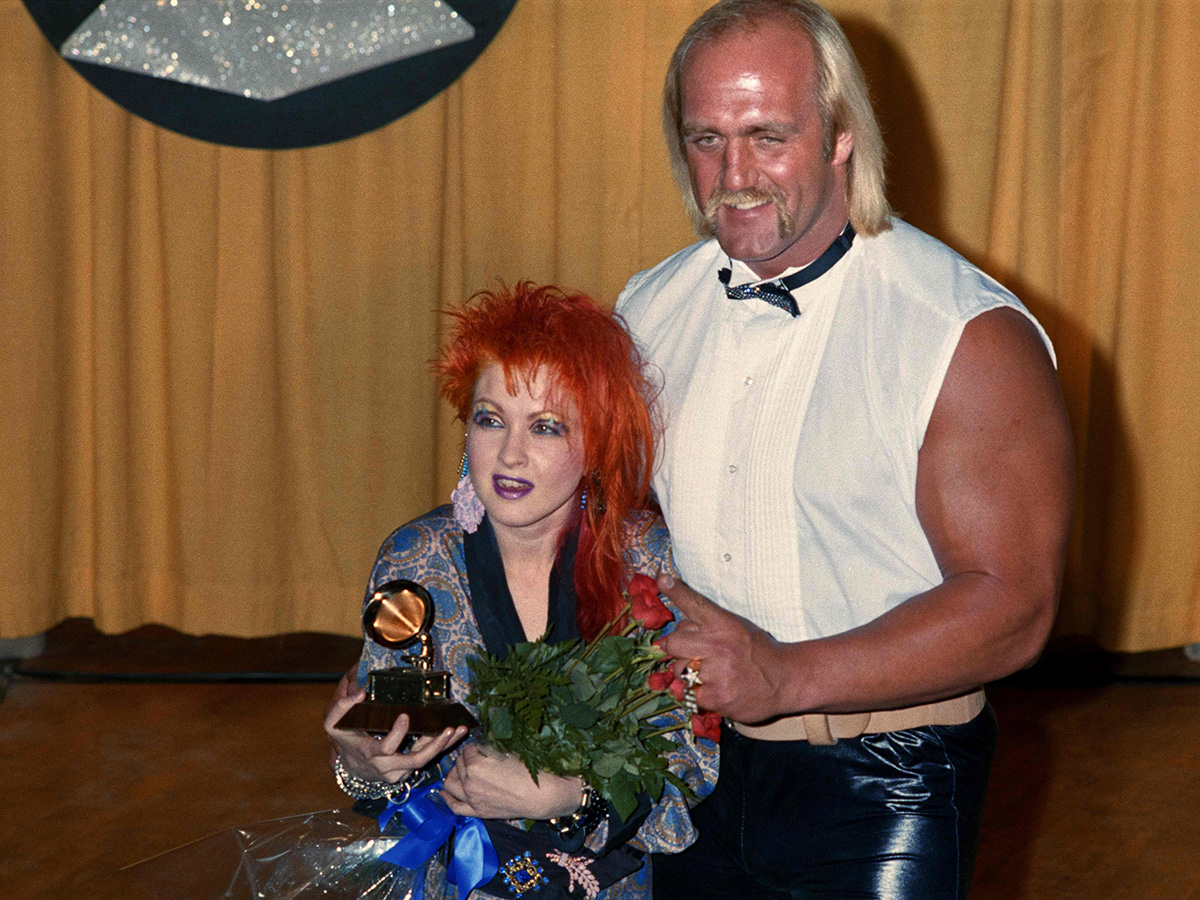 Hulk Hogan WWE Hall of Famer And Wrestling Legend Photos2