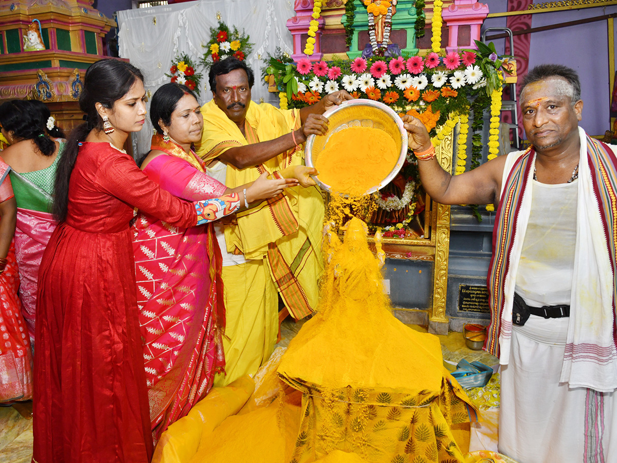 Sravana Sukravaram 2025 Telugu States Photos20