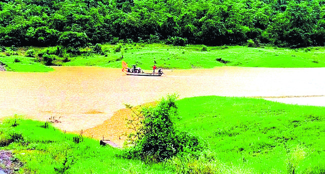 మళ్లీ పెరిగిన గోదావరి 1
