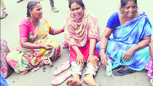 ప్రాణాలు పోయినా పట్టించుకోరా! 2