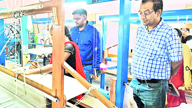 సూపర్‌ క్వాలిటీ దుస్తుల తయారీకి పూర్తి సహకారం 1