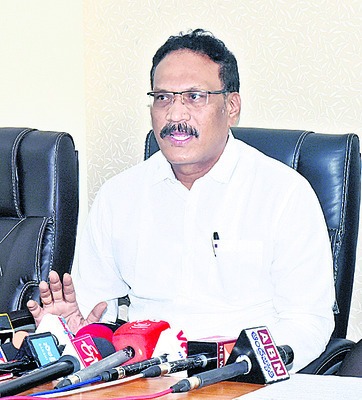 సంతృప్తికర సేవలందించా..
2