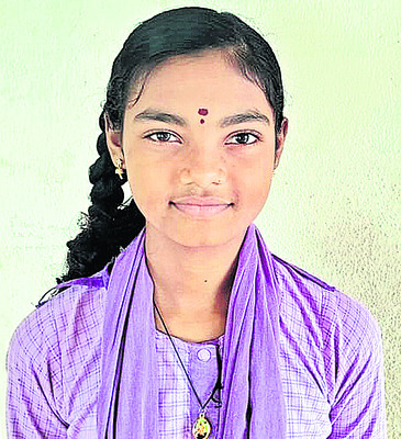 సబ్జెక్టు టీచర్లతో లాంగ్వేజీల బోధన3