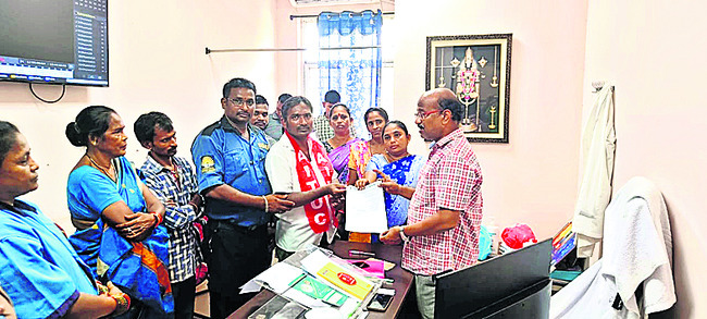 కష్టపడినా... కడుపు నిండదు 2