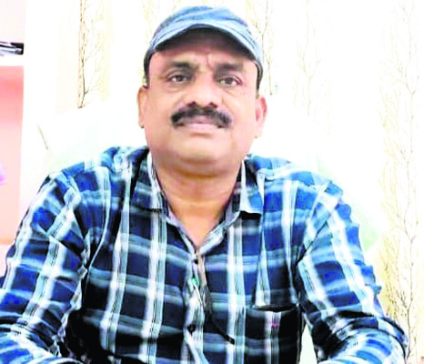 ఎరువుల కోసం వెతలు 4