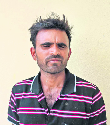 నీరు పారదు.. పంట తడవదు7