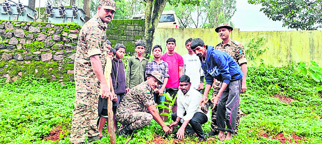 శాంతి భద్రతల పరిరక్షణలో సీఆర్‌పీఎఫ్‌ కీలకపాత్ర 1