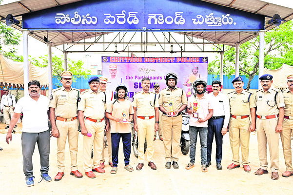 నేడు కలెక్టరేట్లో ప్రజా సమస్యల పరిష్కార వేదిక
1