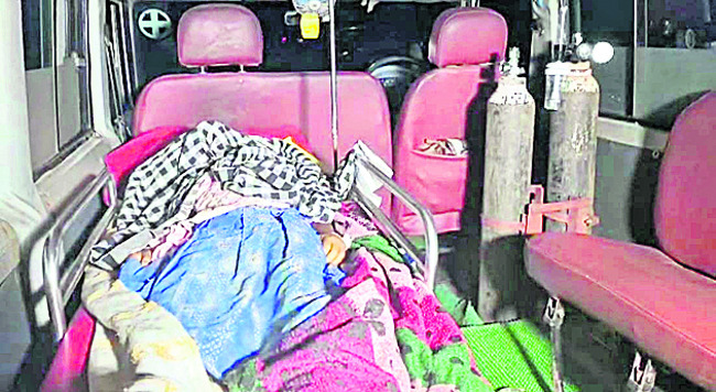 ఆశ్రమ పాఠశాల విద్యార్థిని మృతి2