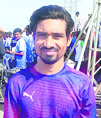 ఉరకలెత్తిన ఉత్సాహం1