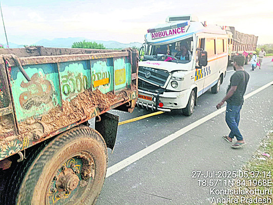 షిర్డీసాయి ఆలయంలో చోరీ   1