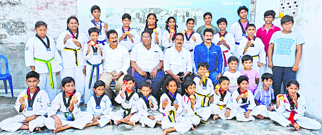 టైప్రైటింగ్ పరీక్షలకు 54 మంది హాజరు 1