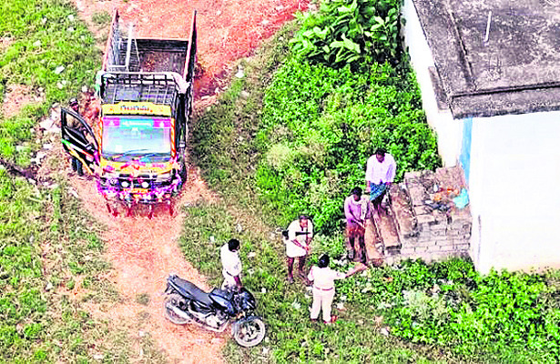 11 మంది మందుబాబులపై కేసులు1