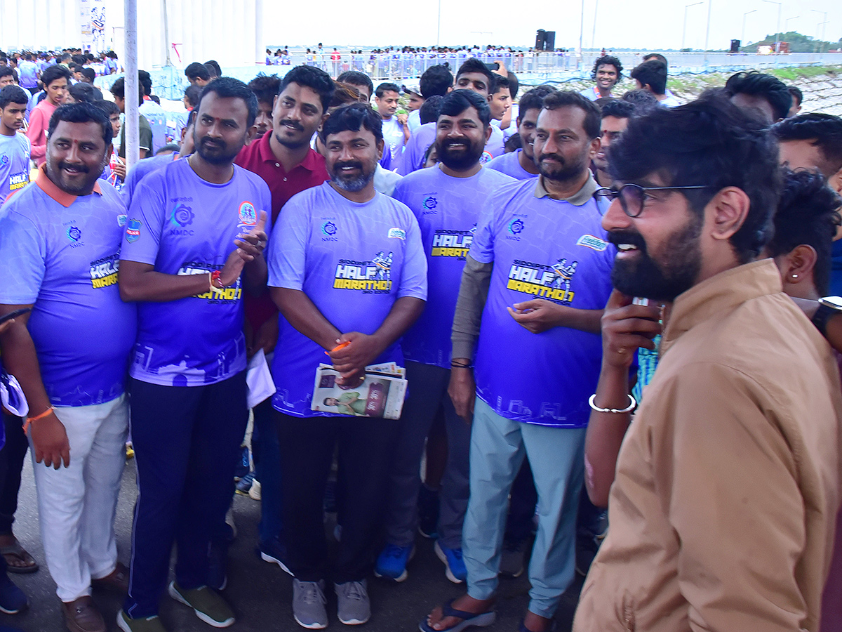 Half Marathon At Ranganayaka Sagar In Siddipet Photos5
