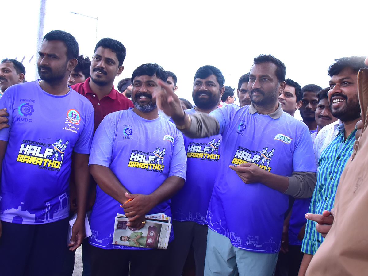 Half Marathon At Ranganayaka Sagar In Siddipet Photos6