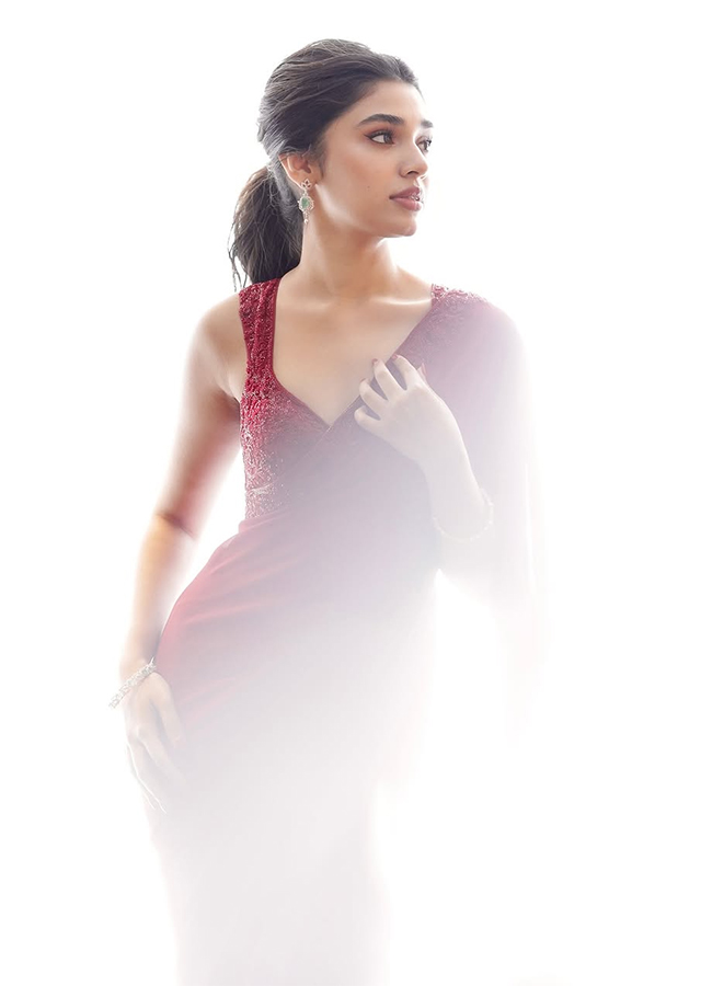 Tollywood Actress Krithi Shetty Red Dresses Photos6