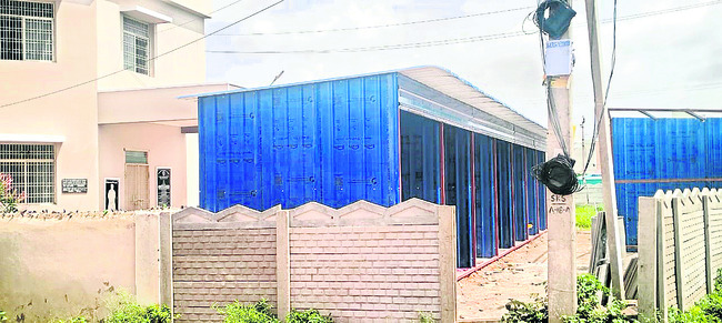 డీపీఓలో ఇద్దరు అధికారుల బదిలీ 1