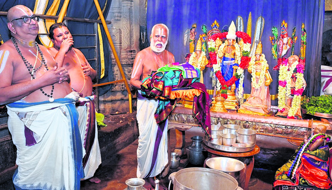 జీడీపీలోకి ‘హంద్రీ–నీవా’ నీరు 1