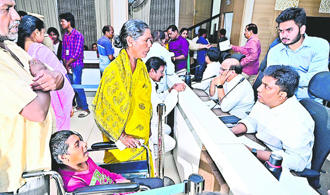 తల్లికి వంచన ఎందుకు?1
