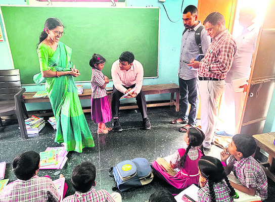 అసాంఘిక కార్యకలాపాలపై ఉక్కుపాదం
1