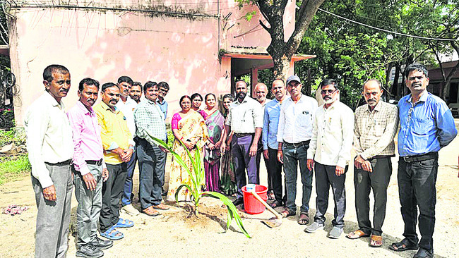 మాన్వాడలో గ్రామసభ1