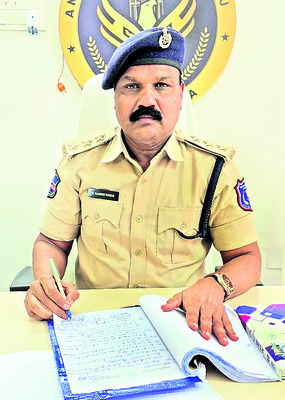 నార్కొటిక్స్ డీఎస్పీగా రమేశ్కుమార్2