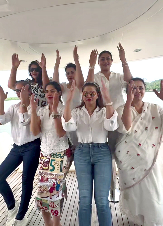 90s Stars Reunite in Style: A Joyful Celebration in Goa17