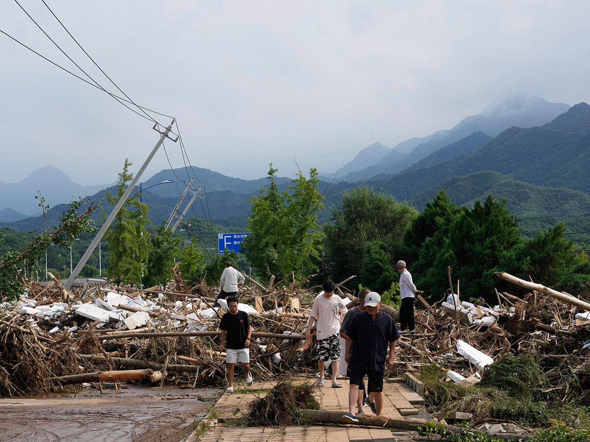 Heavy Floods In China Photos13