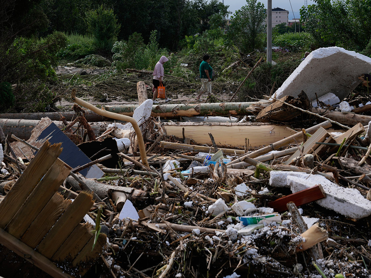 Heavy Floods In China Photos16