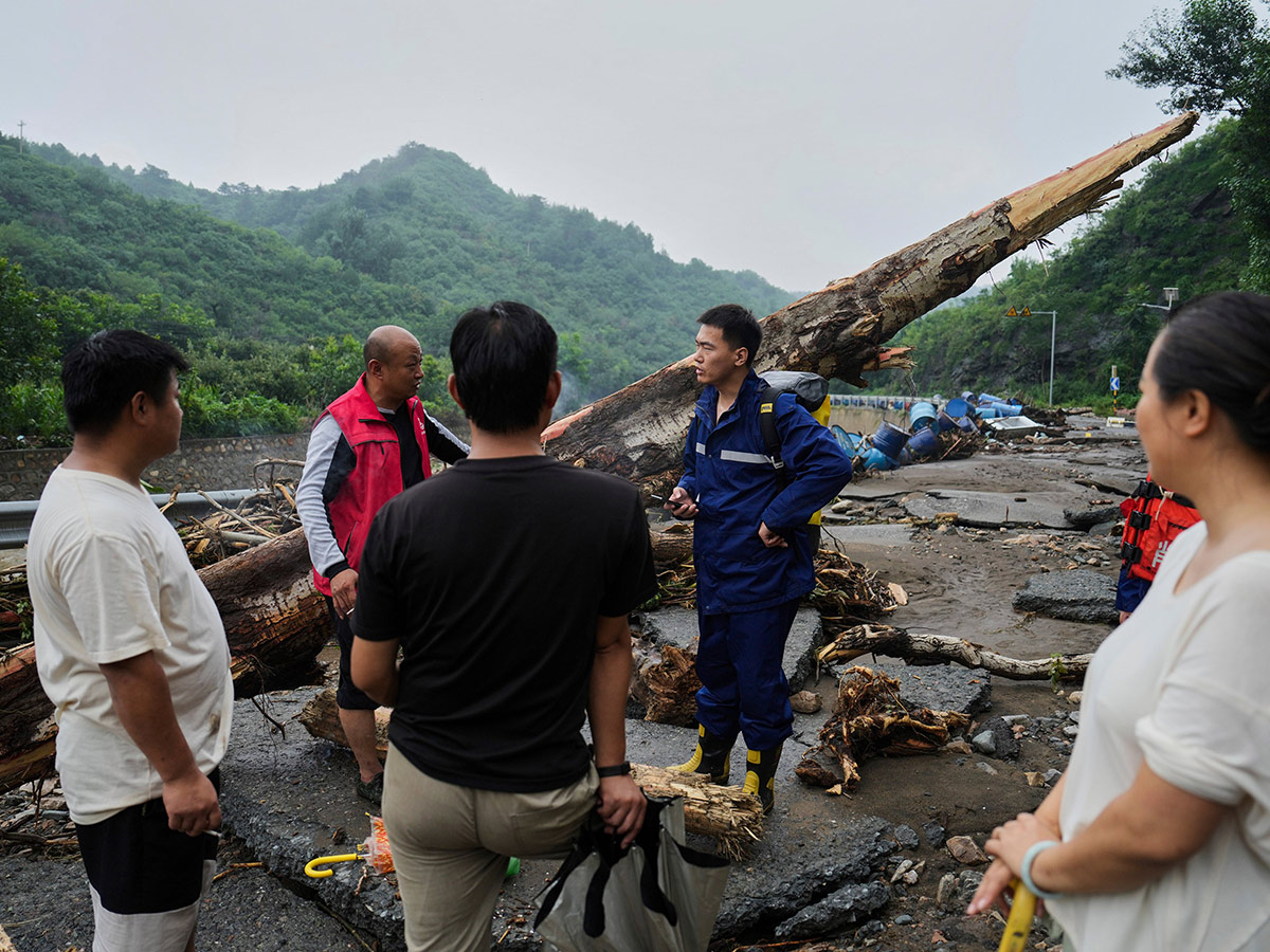 Heavy Floods In China Photos18