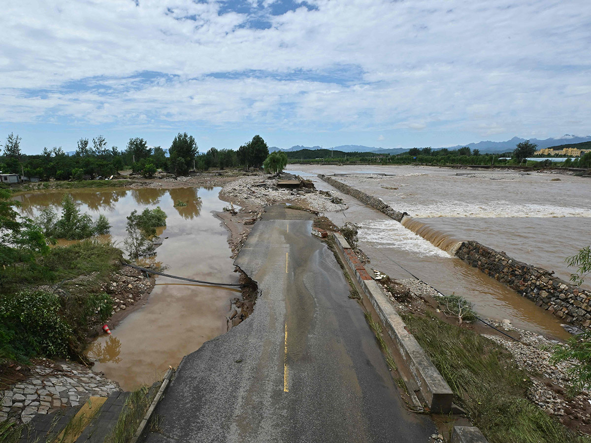 Heavy Floods In China Photos21