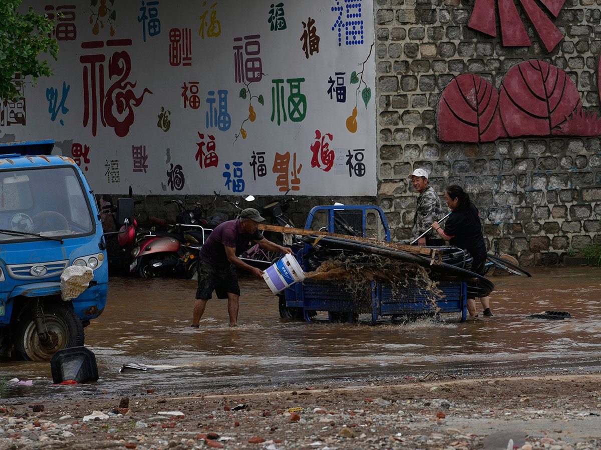 Heavy Floods In China Photos7