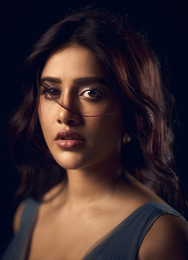 Tollywood Actress Nabha Natesh Viral Photos Gose3