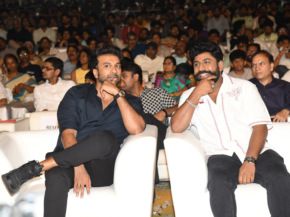Vijay Deverakonda KINGDOM Pre Release Event Photos22