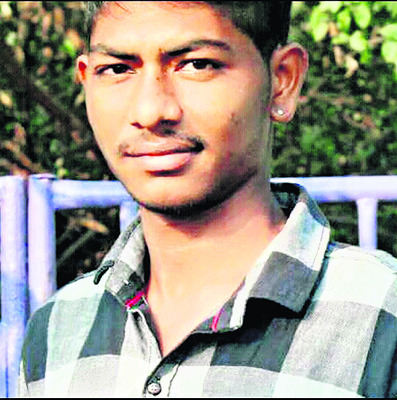 ఆదర్శంగా నిలిచిన ఉపాధ్యాయుడు 1