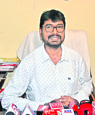 మా బిడ్డ మరణంపై అనుమానాలు నిగ్గు తేల్చాలి 1