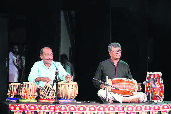 వైభవంగా గుహారీ సంగీత ఉత్సవం2