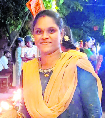 బిడ్డకు జన్మనిచ్చి తల్లి మృత్యు ఒడికి 1