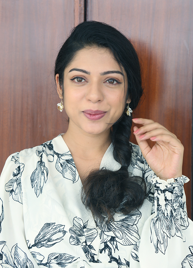 Actress Varsha Bollamma Interview Photos In Thammudu Movie4