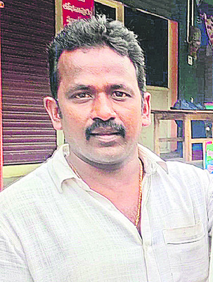 కాసుల మేత.. అబద్ధాల పూత 2