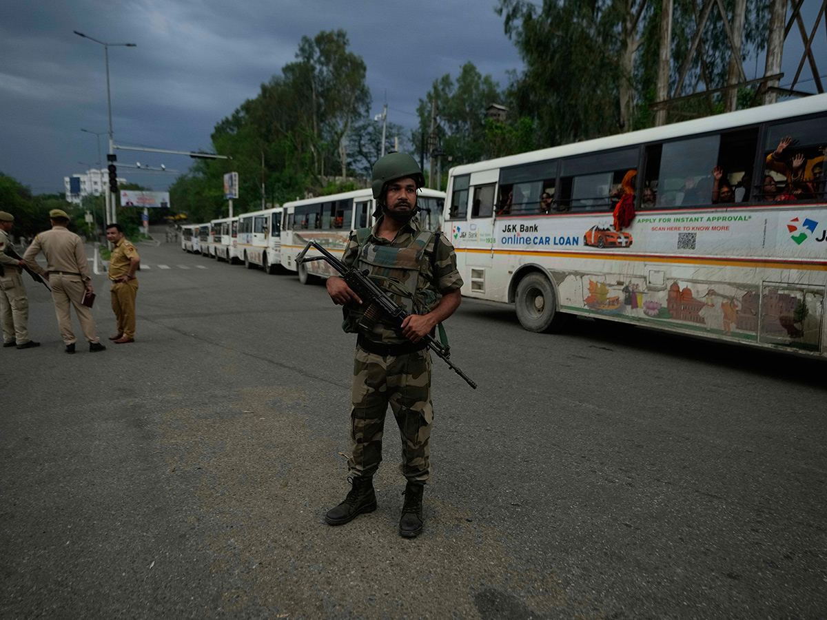 The Amarnath Yatra Being Welcomed Photos26
