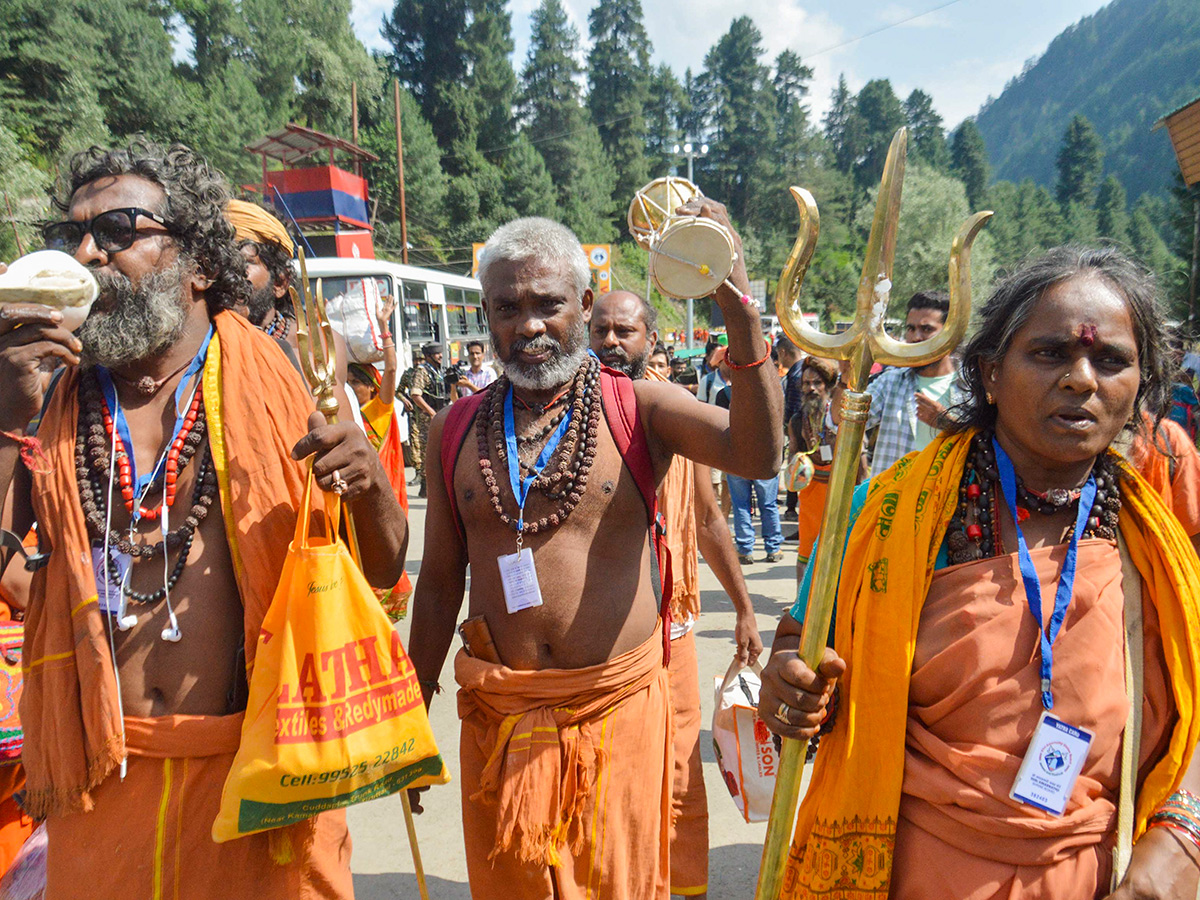 The Amarnath Yatra Being Welcomed Photos6