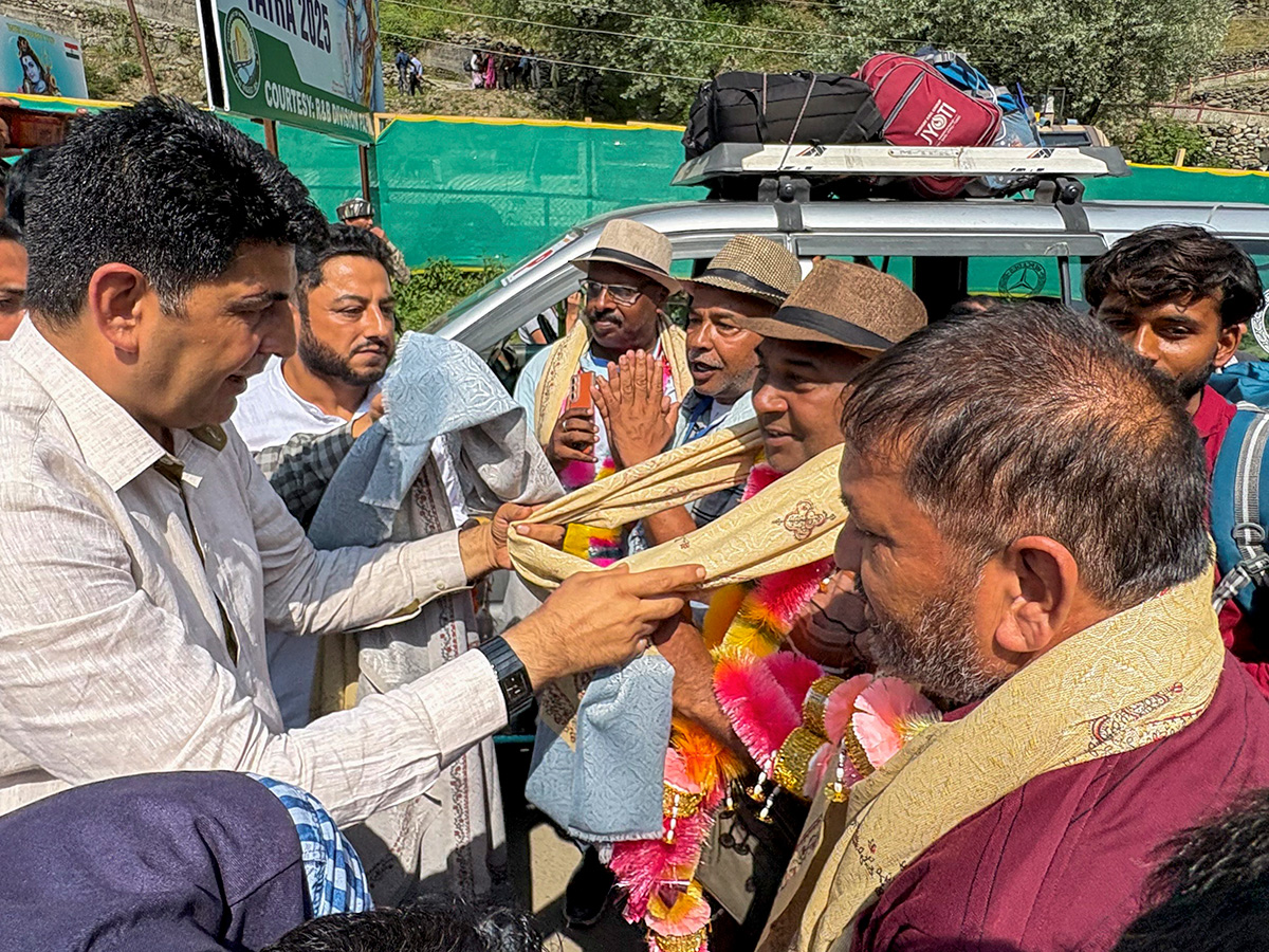 The Amarnath Yatra Being Welcomed Photos9